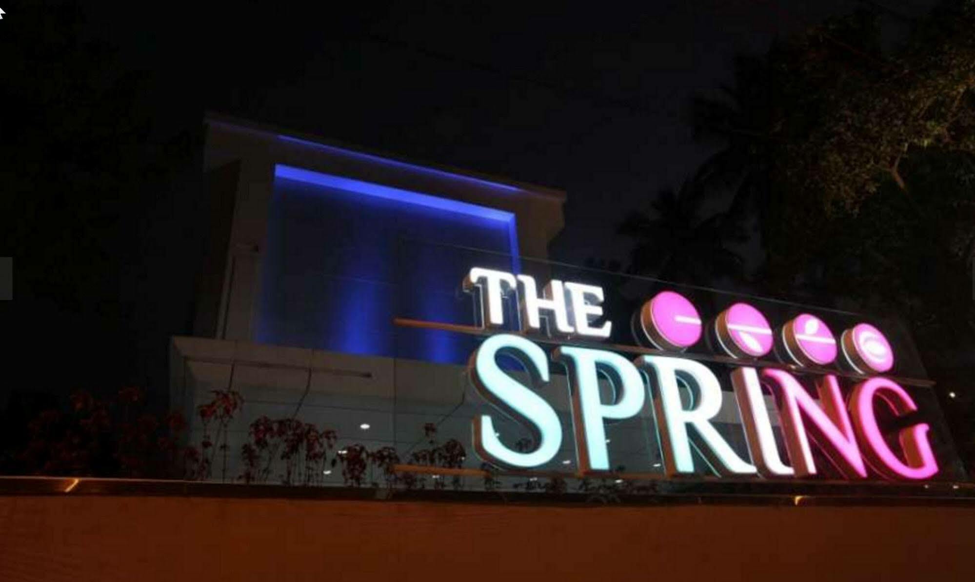 Hotel The Spring Chennai Zewnętrze zdjęcie